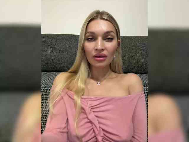 Manymoney1 webcam