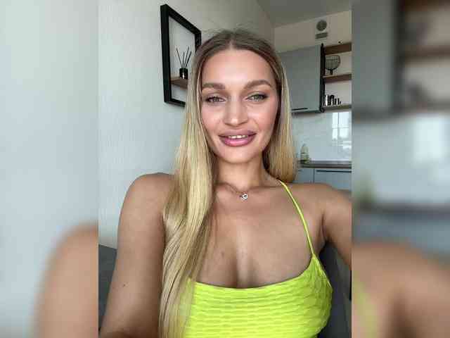 Manymoney1 webcam