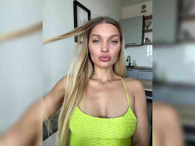 Manymoney1 webcam