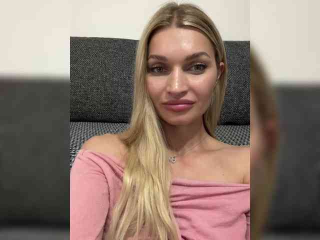 Manymoney1 webcam