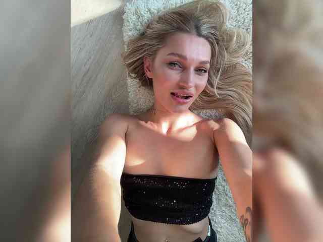 Manymoney1 webcam
