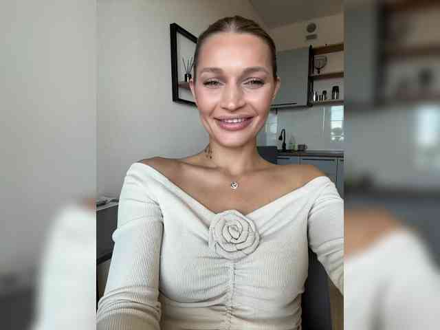 Manymoney1 webcam