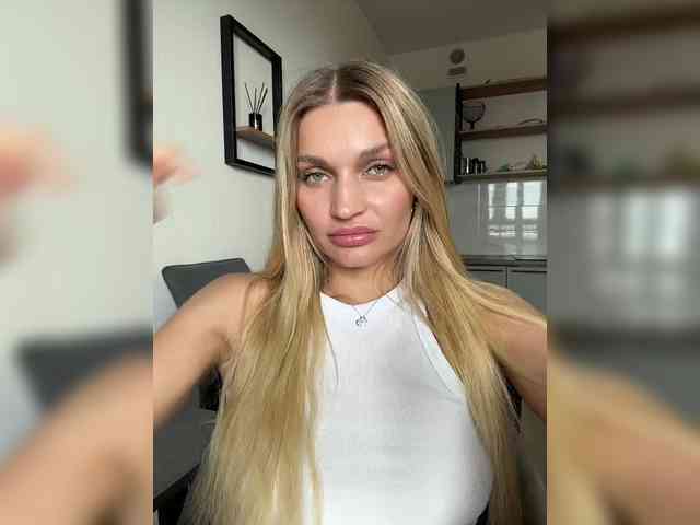 Manymoney1 webcam
