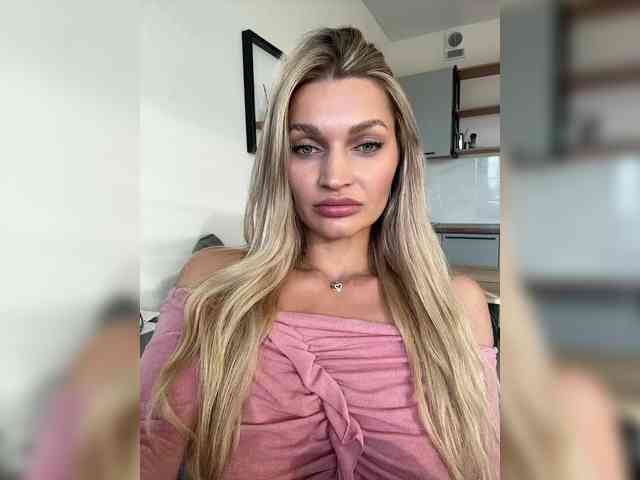 Manymoney1 webcam