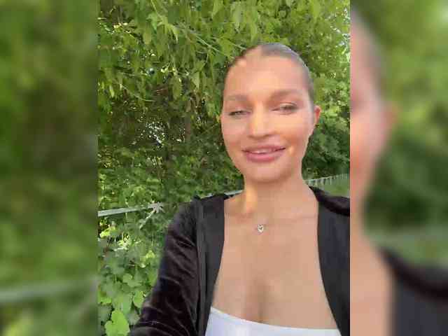 Manymoney1 webcam