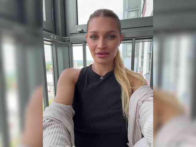 Manymoney1 webcam