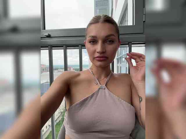 Manymoney1 webcam