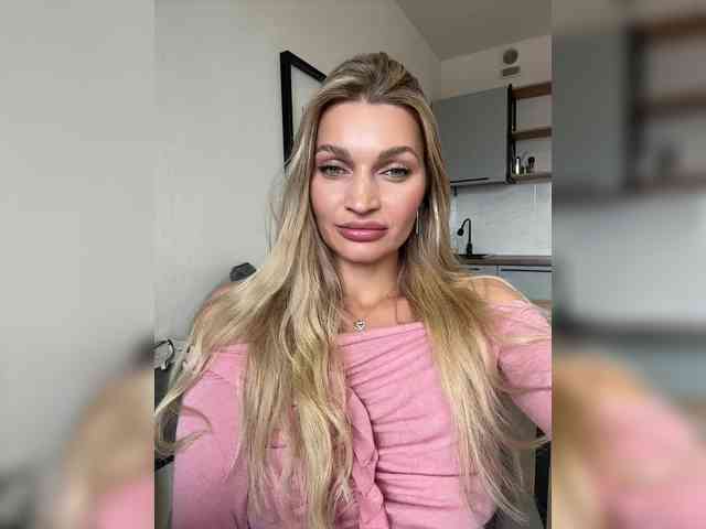 Manymoney1 webcam