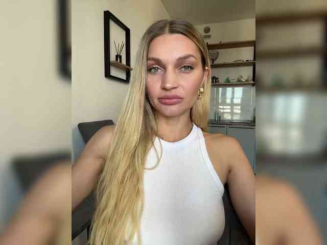 Manymoney1 webcam