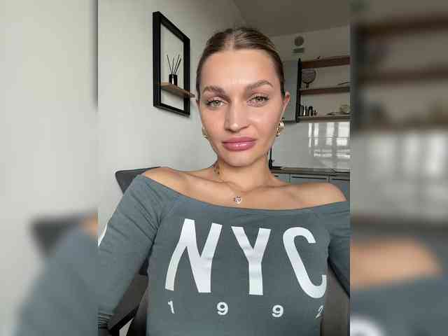 Manymoney1 webcam