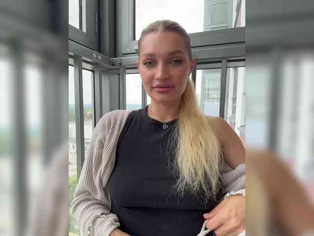 Manymoney1 webcam