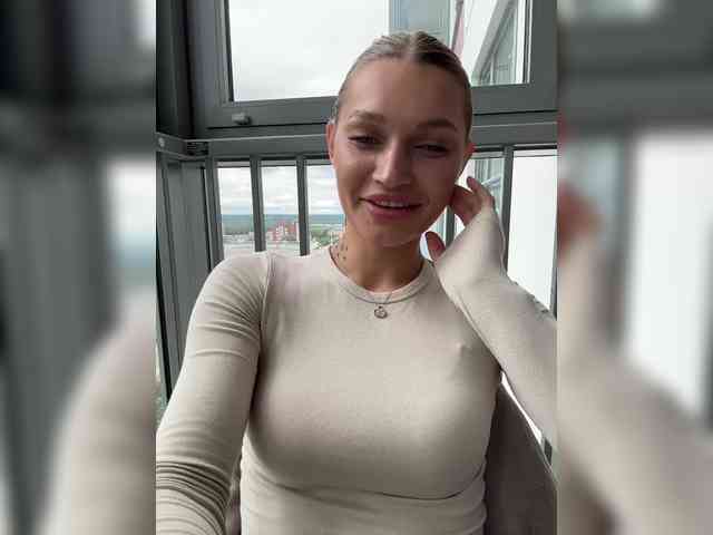 Manymoney1 webcam