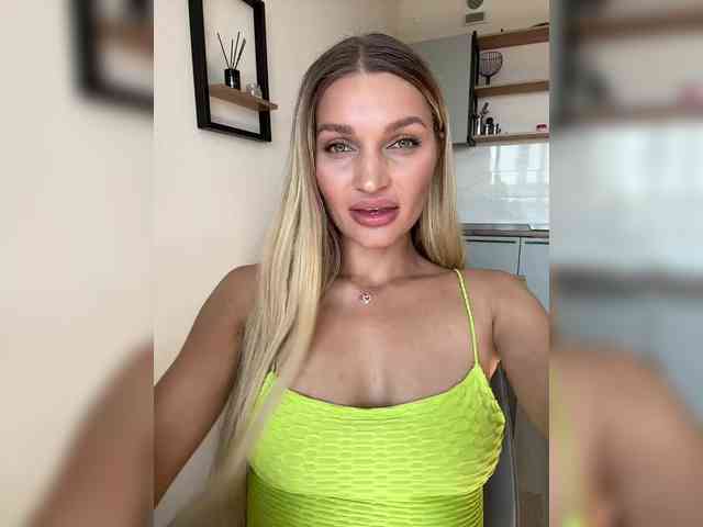Manymoney1 webcam
