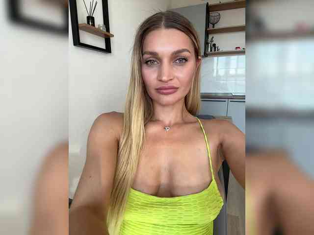 Manymoney1 webcam
