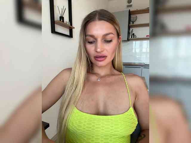 Manymoney1 webcam