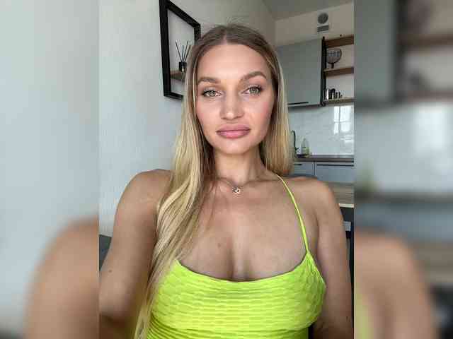 Manymoney1 webcam