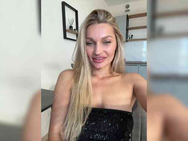 Manymoney1 webcam