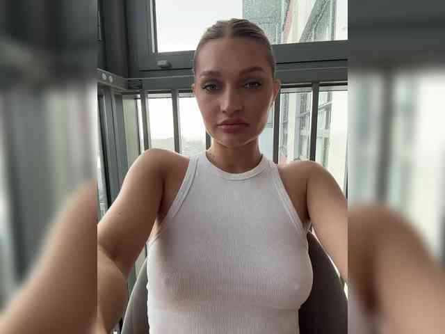 Manymoney1 Live Webcam on BongaCams