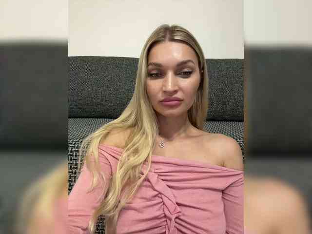 Manymoney1 webcam