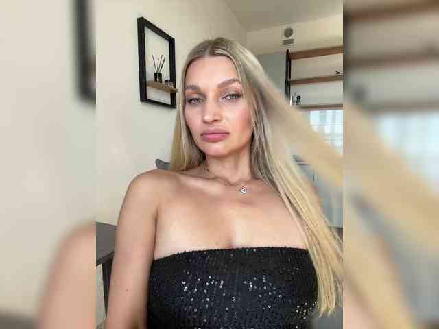 Manymoney1 webcam