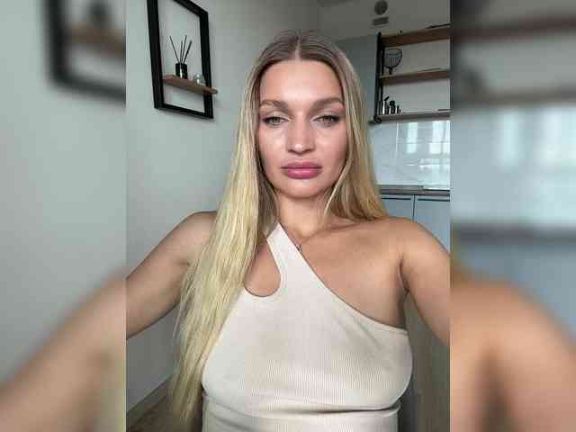 Manymoney1 webcam