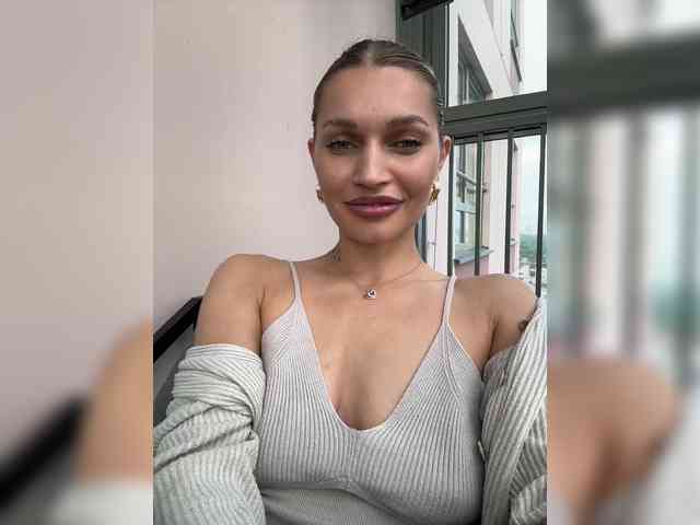 Manymoney1 webcam