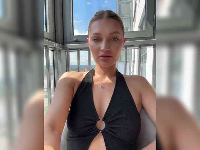 Manymoney1 webcam