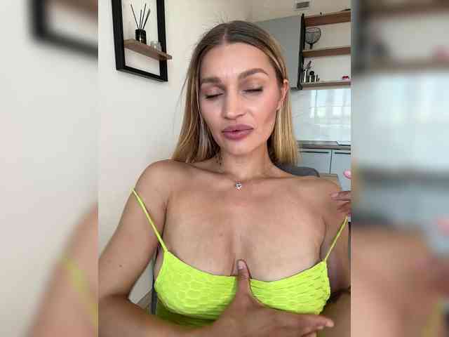 Manymoney1 webcam