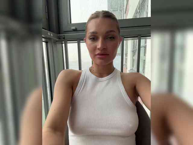 Manymoney1 webcam