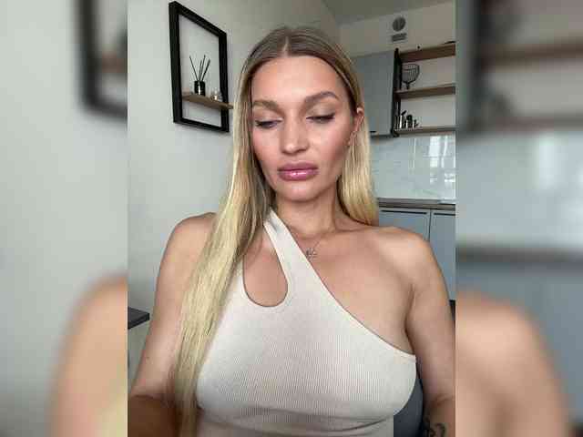 Manymoney1 webcam