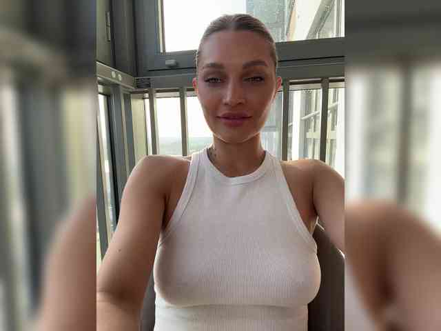 Manymoney1 webcam