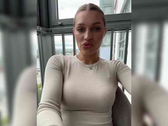 Manymoney1 webcam