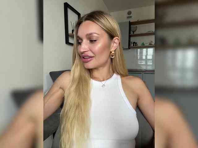 Manymoney1 webcam