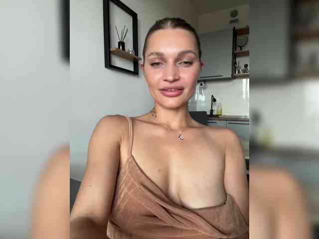 Manymoney1 webcam