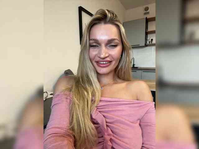 Manymoney1 webcam
