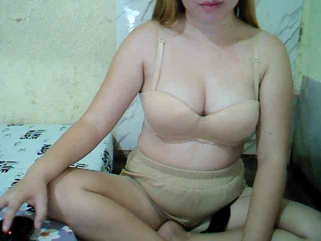 Beatrice888amber webcam