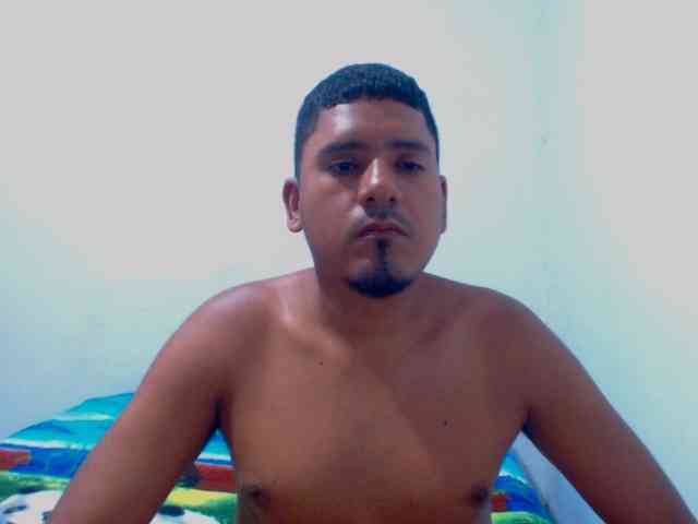 ARIOROS03 Live Webcam on BongaCams ARIOROS03 Live Webcam on BongaCams