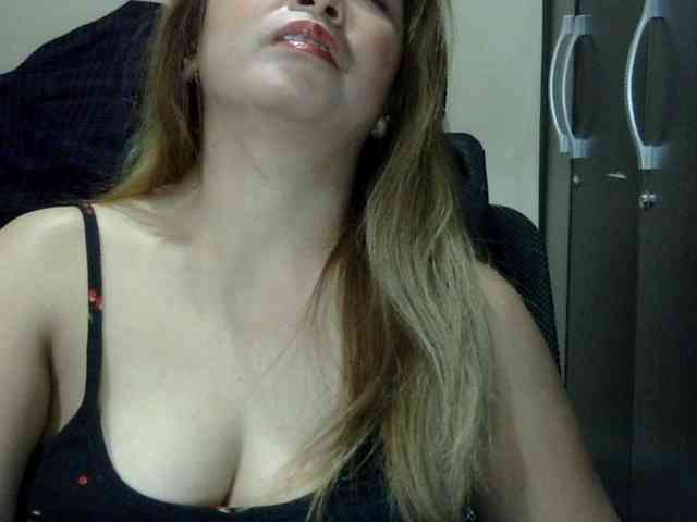 aubrey11 webcam
