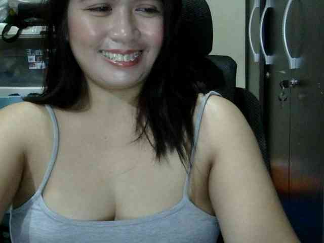 aubrey11 Live Webcam on BongaCams