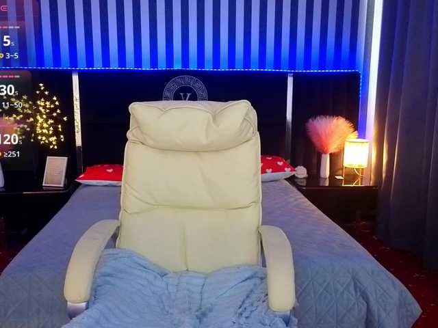 AfinaLin's BongaCams show and profile