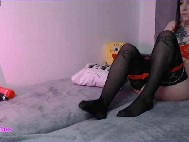 krisskiss21 Live Webcam on BongaCams
