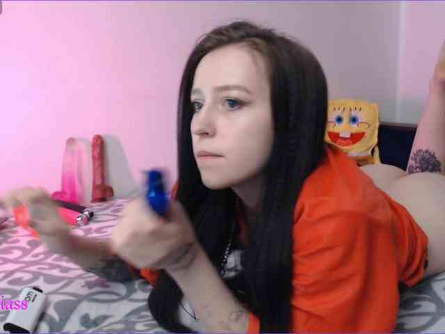 krisskiss21 Live Webcam on BongaCams