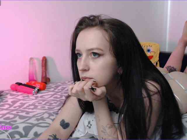 krisskiss21 webcam
