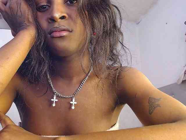 Chocolatesexy45 Live Webcam on BongaCams