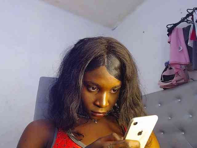 Chocolatesexy45 Live Webcam on BongaCams
