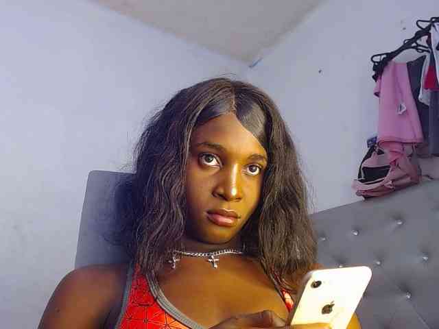 Chocolatesexy45 Live Webcam on BongaCams