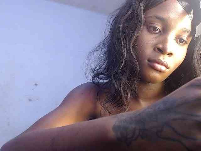 Chocolatesexy45 Live Webcam on BongaCams