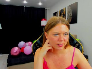 Strawberrye Porn Show