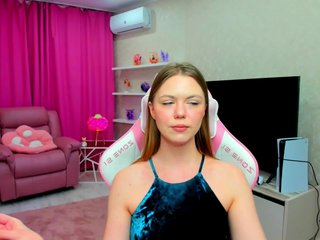 Strawberrye Porn Show