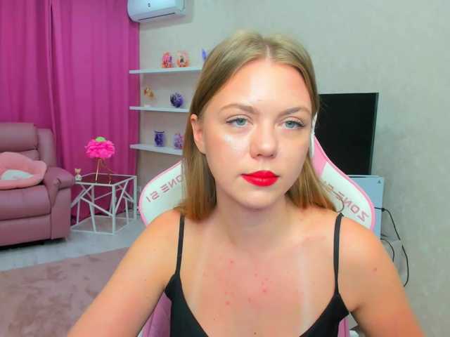 BongaCams Strawberrye is Freechat Strawberrye — Hi guys! Lets have fun!